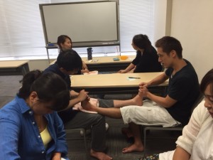 reflexology 足 裏（足ツボ） マッサージを勉強したい！そんな方向けの資格